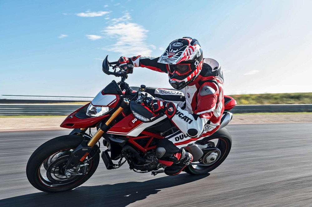 Tầm giá 400 triệu đồng, nên chọn Ducati Hypermotard 950 hay Triumph Tiger 800 XRT? - 7