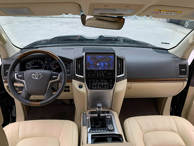 Xe SUV cỡ lớn Toyota Land Cruiser đời 2015, chạy chán bán vẫn lời - 7