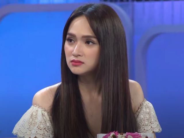 Hương Giang nói một câu trên sóng truyền hình khi bị chỉ trích thích lên mặt dạy dỗ người khác