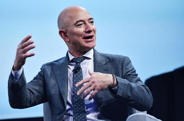 Tài sản của Jeff Bezos sắp cán mốc 200 tỷ USD. Ảnh: Getty Images