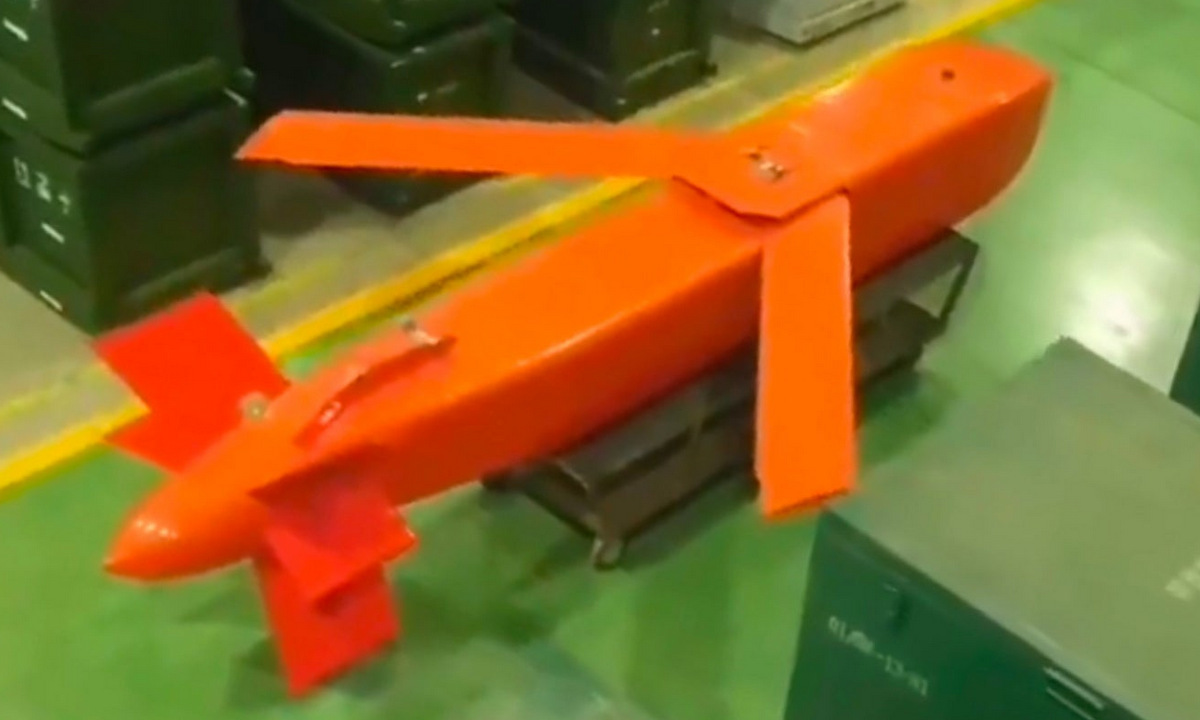 Bom Thiên Lôi 500 của Trung Quốc – vũ khí được cho là lai giữa tên lửa và bom (ảnh: CCTV)