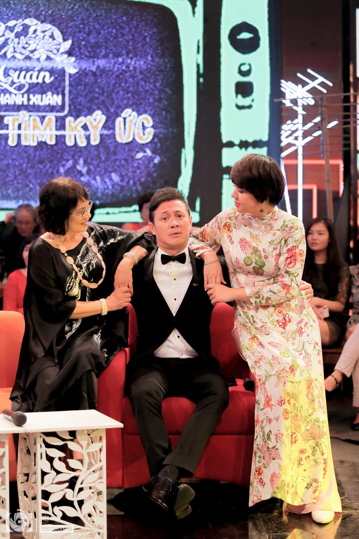 Đạo diễn Bùi An Ninh được xem là người "mai mối" cho Diễm Quỳnh - Anh Tuấn trở thành cặp đôi MC ăn ý trên truyền hình trong nhiều năm qua.