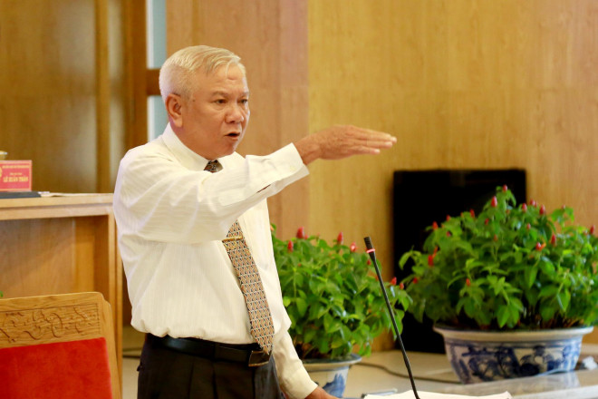 Ông Lê Văn Dẽ, Giám đốc Sở Xây dựng Khánh Hòa bị kỷ luật hình thức Cảnh cáo