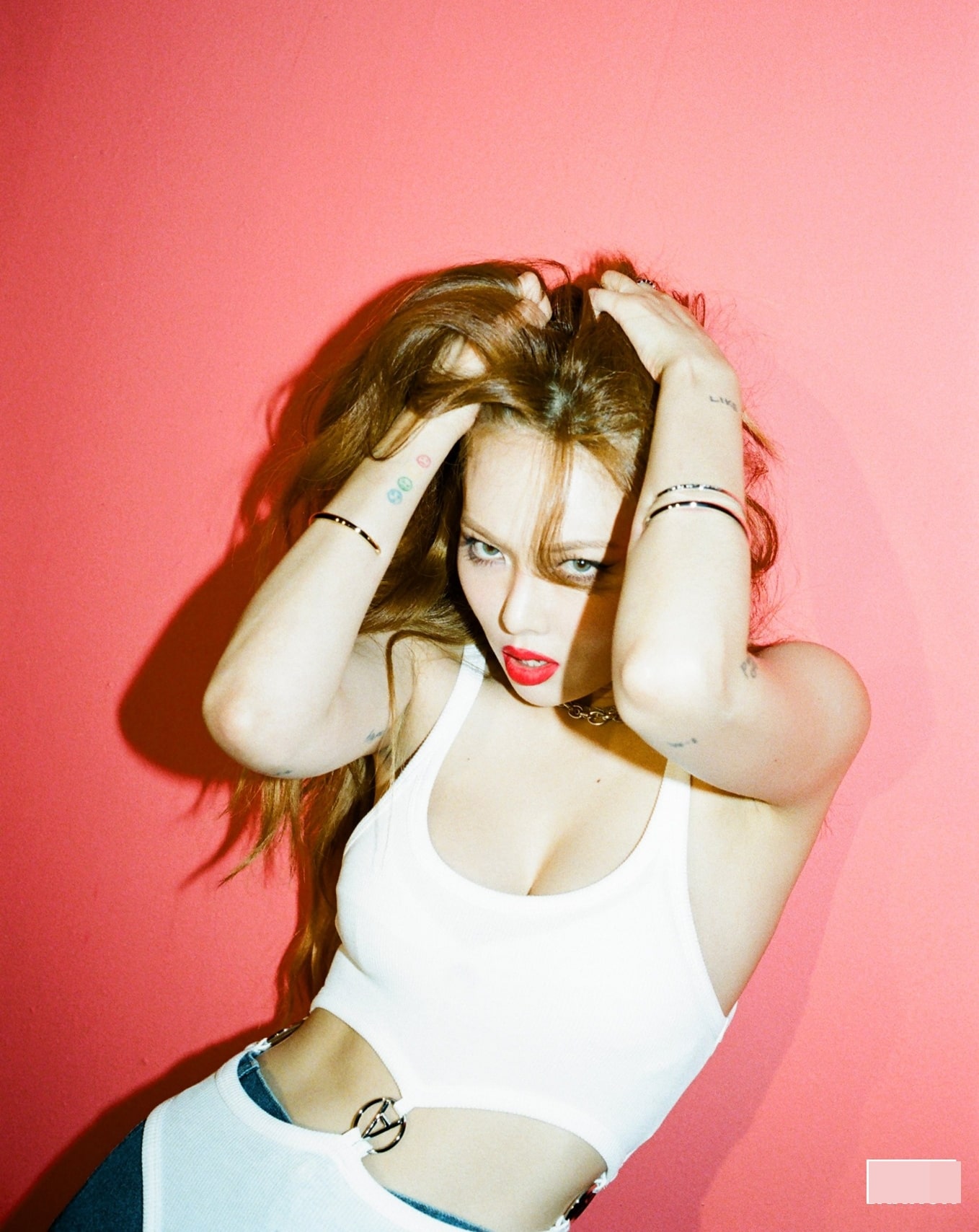 HyunA sắp trở lại với ca khúc mới mang tên "Good girl" nhưng hình ảnh thì vô cùng gợi cảm.