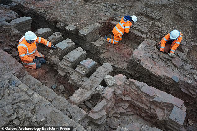 Một phần hiện trường, nơi thế giới công nghiệp đáng kinh ngạc lộ diện - ảnh: Oxford Archaeology East