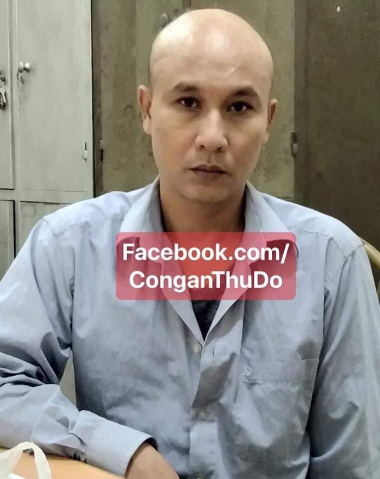 Nguyễn Hữu Diện tại trụ sở công an.