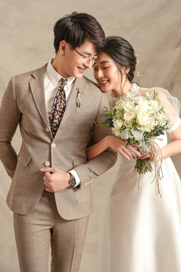 Xu hướng chụp ảnh cưới tối giản được lòng các cặp đôi giữa mùa Covid - 4