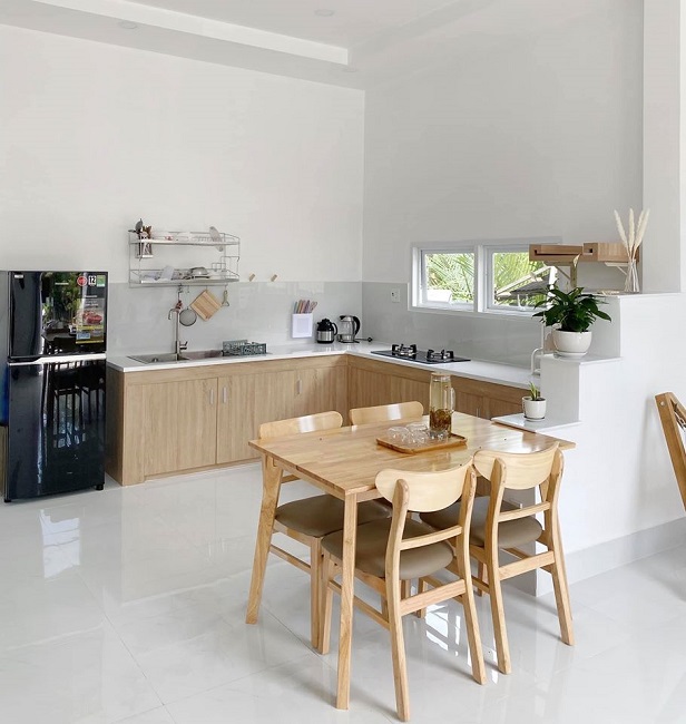  Không gian phòng bếp đơn giản mà đẹp mắt.