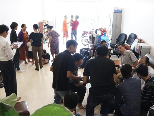 Pháp luật - Nhiều người không quen biết tìm đến chúc mừng gia đình bé trai bị bắt cóc ở Bắc Ninh