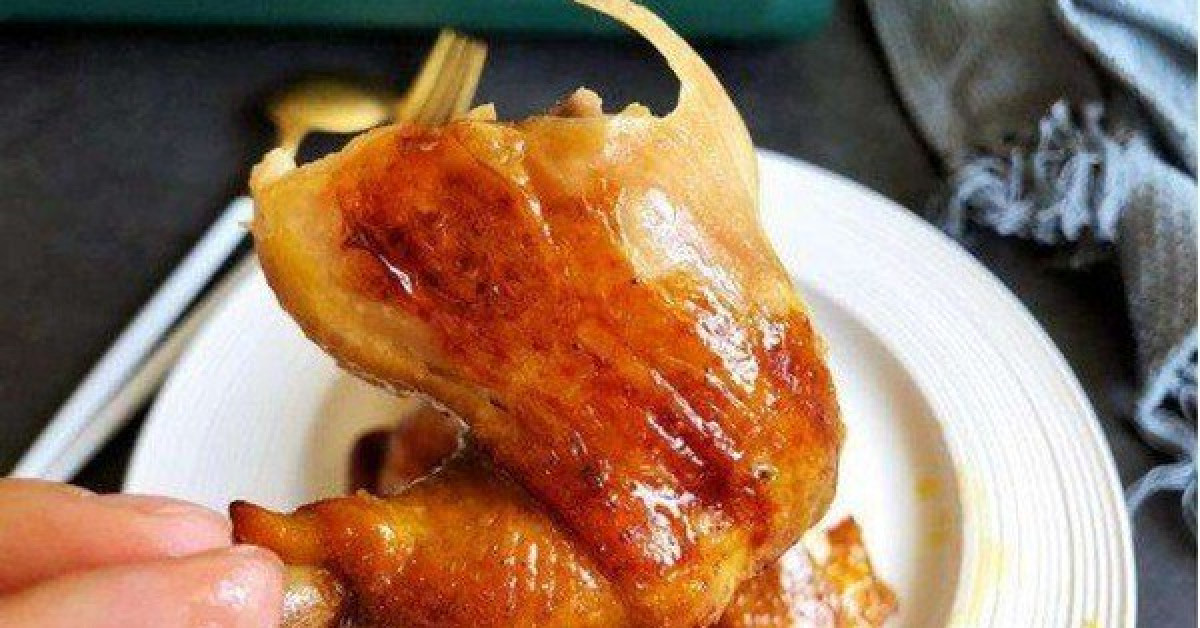 Thành phẩm gà nướng bằng nồi cơm điện vô cùng thơm ngon