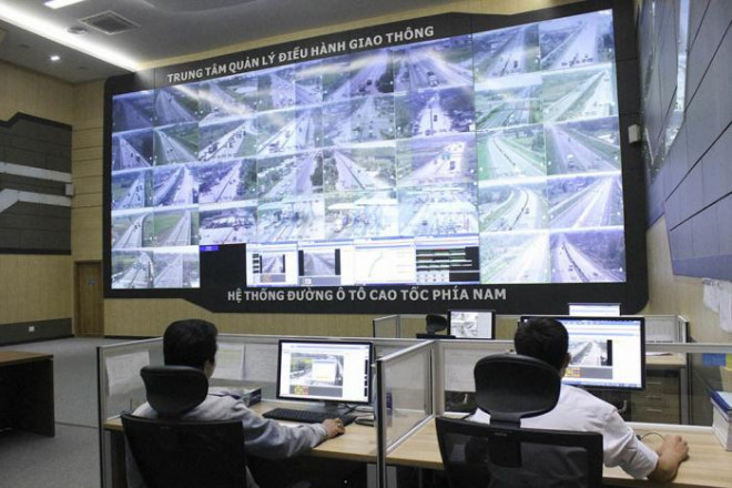 Hệ thống ITS cao tốc TP HCM - Trung Lương lúc mới đưa vào khai thác năm 2010. Ảnh: Phan Tư