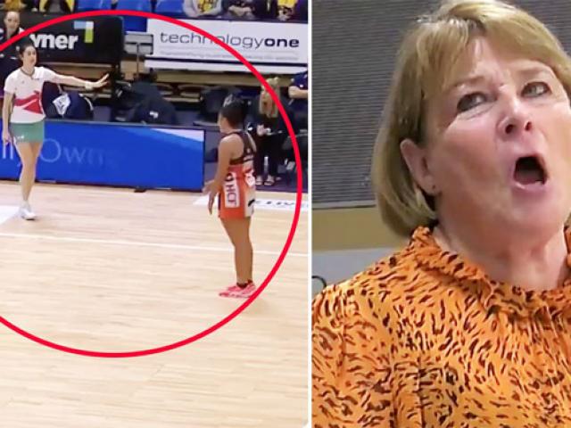 Thể thao - Nữ cầu thủ nhận thẻ đỏ đầu tiên trong lịch sử vì 2 lỗi oan ức