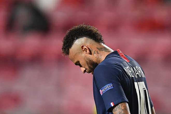 Neymar rỏ lệ nhìn Bayern vô địch Champions League, đoạt cú ăn ba thứ ha - 10