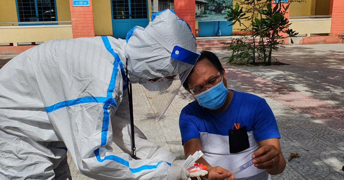 Tin tức trong ngày - Bệnh nhân mắc Covid-19 sau 4 lần xét nghiệm âm tính