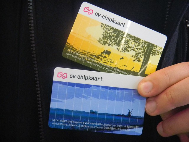 Hai loại thẻ OV xanh và vàng rất phổ biến tại Hà Lan