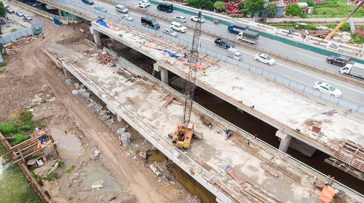 Toàn cảnh dự án hai cây cầu trị giá 340 tỷ đồng bắc qua hồ Linh Đàm - 9