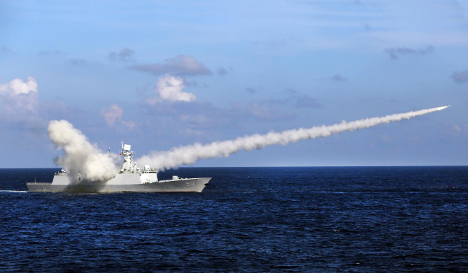 Trung Quốc phóng tên lửa trong cuộc tập trận gần Hải Nam. Ảnh: AP