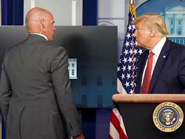 Thế giới - Tiết lộ bất ngờ vụ nổ súng khiến ông Trump sơ tán khẩn cấp ở Nhà Trắng