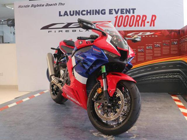 Thế giới xe - Tận mắt chiêm ngưỡng "bò rừng" Honda CBR1000RR-R Fireblade 2020 tại đại lý