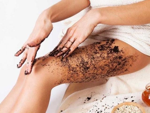 Làm đẹp - Trị da sần sùi bằng cà phê hiệu quả không ngờ