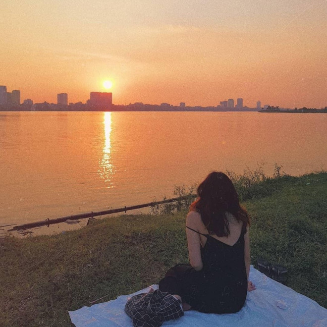 Gác lại âu lo, đắm mình trong ánh hoàng hôn, đây sẽ là trải nghiệm cực kì thú vị sau chuỗi ngày dài mệt mỏi - Ảnh Chikhoaii