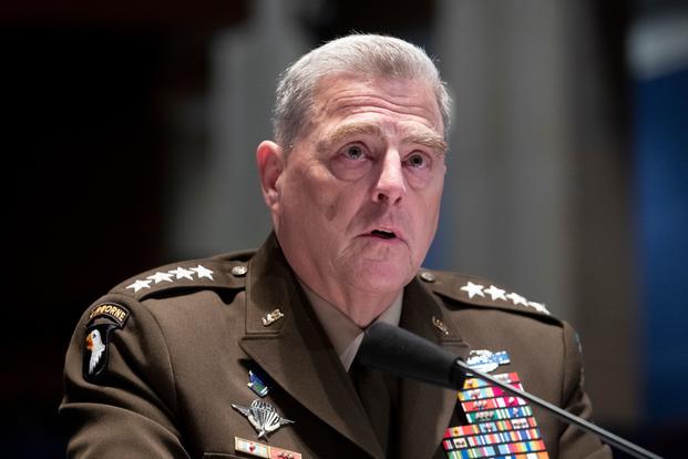 Tướng Mark Milley, Chủ tịch Hội đồng tham mưu trưởng liên quân Mỹ, cho biết quân đội sẽ không can thiệp vào bầu cử Mỹ 2020. Ảnh: AP