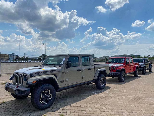 Tin tức ô tô - Lô xe JEEP chính hãng đã cập bến Việt Nam, chờ ngày ra mắt