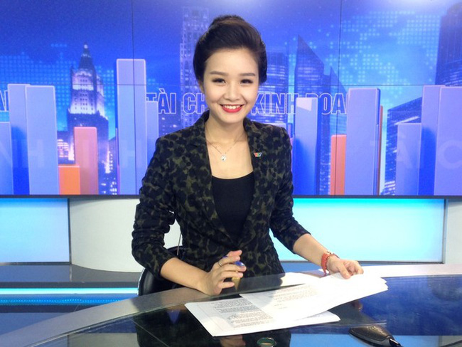 &nbsp;MC Minh Hằng được mệnh danh là nữ BTV có gương mặt trẻ trung&nbsp;nhất trong các MC dẫn chương trình Bản tin tài chính của Trung tâm tin tức VTV24.