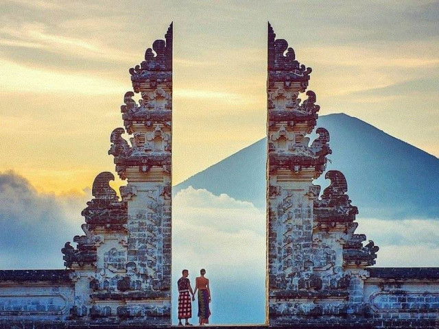 Du lịch - Các tín đồ ưa xê dịch phải lỡ hẹn với “hòn đảo thiên đường” Bali đến hết năm 2020
