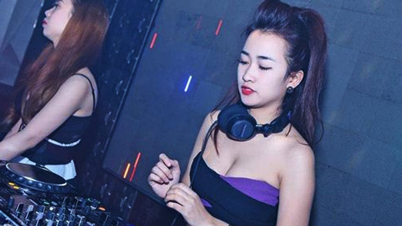 Nữ DJ sexy nhất VN lộ nhan sắc khó nhận ra trên sóng truyền hình - 6