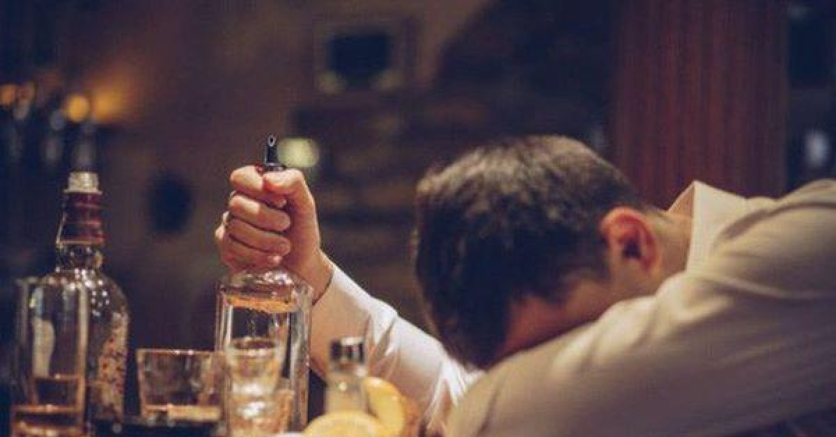 Sức khỏe đời sống - Điện thoại thông minh cảnh báo say rượu