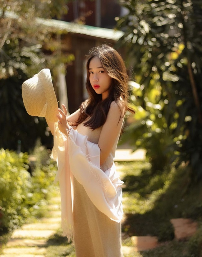 Ngoài ra cô còn gây ấn tượng với khả năng kinh doanh cùng năng lực học tập đáng nể.&nbsp;
