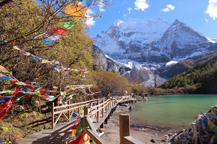 Sau khi đổi tên, thành phố này trở nên rất nổi tiếng, nhìn cảnh vật ai cũng thốt không nên lời - 7