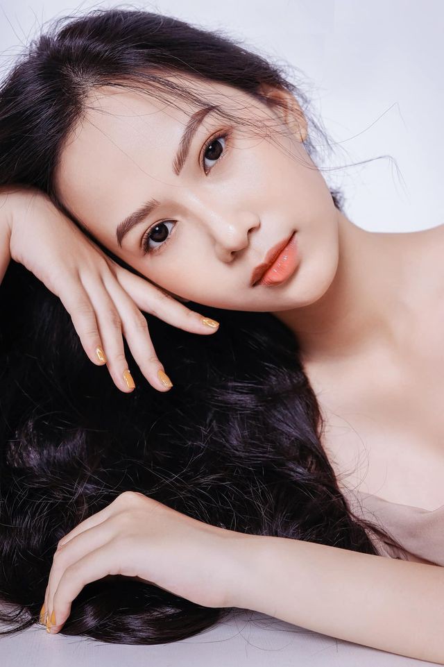 Thiếu nữ Hà Nội 20 tuổi thi Hoa hậu Việt Nam được gọi là &#34;bản sao Chương Tử Di&#34; - 2
