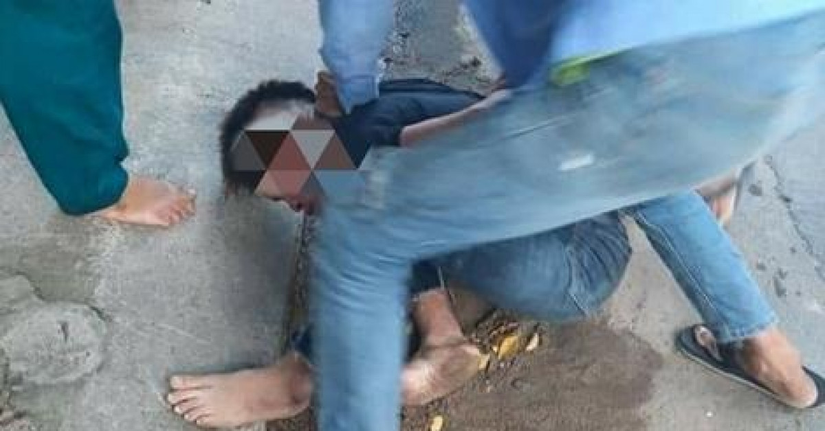 Pháp luật - Tên trộm rút súng, cướp xe của người đi đường