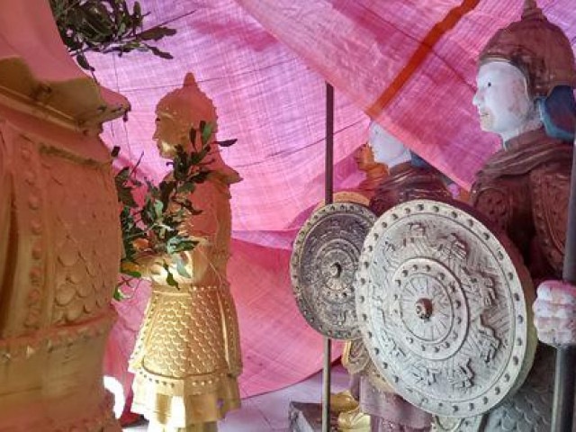 Tin tức trong ngày - Yêu cầu trả các bức tượng lính gây xôn xao dư luận về lại Bình Dương