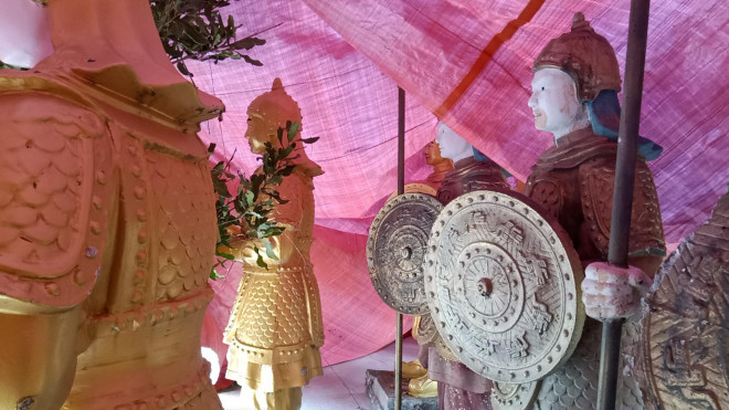 Hàng chục bức tượng lính đưa lên Đà Lạt