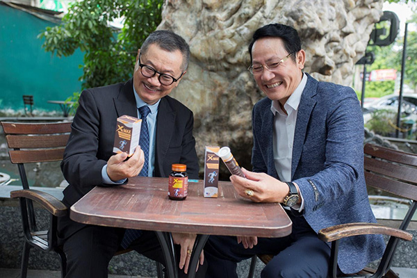 Sản phẩm viên sủi xương khớp XMAX được tin dùng bởi nhiều nghệ sĩ, diễn viên, người nổi tiếng