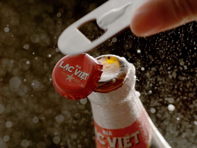 Thị trường - Tiêu dùng - 3 lý do giúp “bia lạc quan Việt Nam” ghi điểm với người yêu bia sau 2 tháng ra mắt