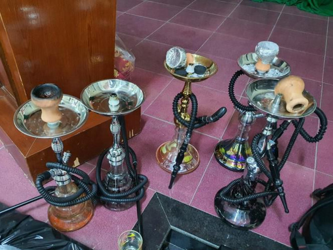 Các loại công cụ mà nhóm đối tượng dùng để "bay lắc" ma túy.