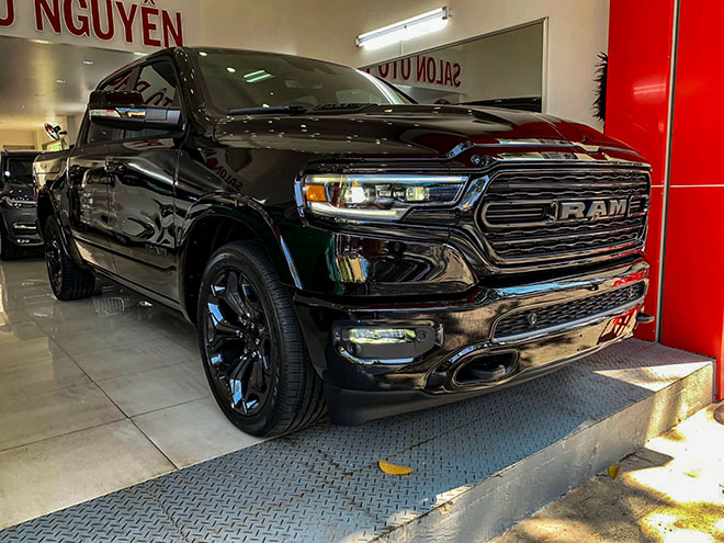 Ngắm ‘hàng hiếm’ RAM 1500 Limited Black Edition tại Việt Nam, giá gần 5 tỷ đồng - 4