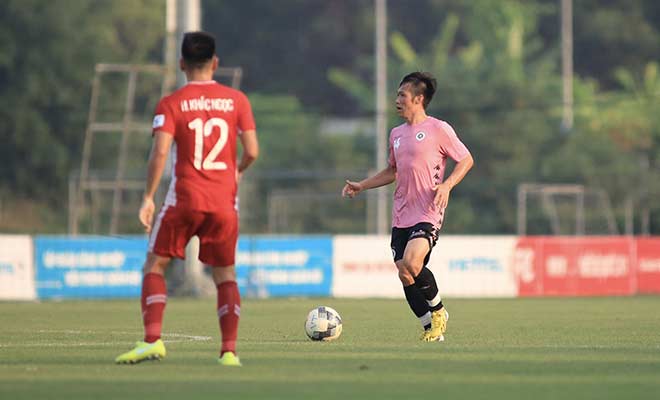 Hà Nội FC đấu Viettel: Văn Hậu tái xuất, bất ngờ cú đúp Thành Chung - 8
