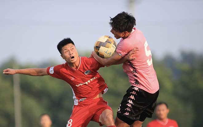 Hà Nội FC đấu Viettel: Văn Hậu tái xuất, bất ngờ cú đúp Thành Chung - 1