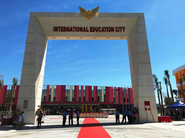 Tin tức trong ngày - Loạt quan chức Quảng Ngãi sai phạm chỉ phải 'rút kinh nghiệm'