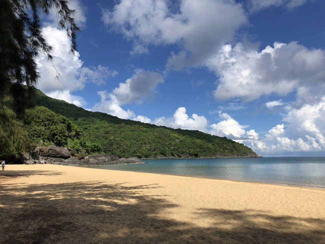 “Loạn nhịp” trước vẻ đẹp thần sầu của bãi Đầm Trầu, bãi biển đẹp nhất Côn Đảo - 7