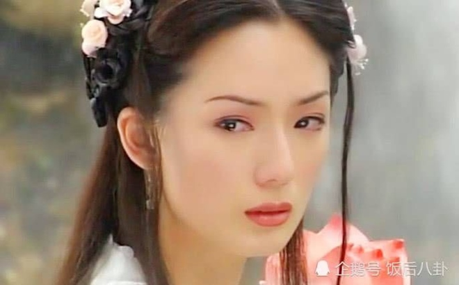 Vai tiên nữ "Hà Tiên Cô" do Trịnh Tú Trân đảm nhận trong phim "Đông du ký".