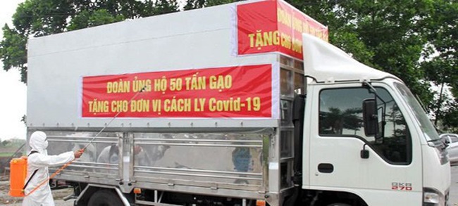 Cách đây mấy năm, nữ đại gia Trần Thị Thủy phải phẫu thuật tim, bà từng viết di chúc để lại tài sản cho các tổ chức từ thiện. Sau đó, bà thoát khỏi cơn hiểm nghèo, song đến nay bà vẫn nuôi ý định để lại tài sản cho các tổ chức từ thiện như vậy.
