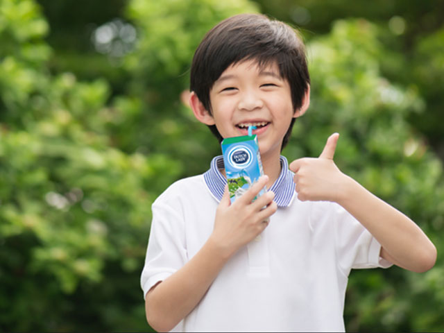 Sức khỏe đời sống - Bắt đầu năm học “bình thường mới”: Các thói quen an toàn bố mẹ nên tập cho con ở trường