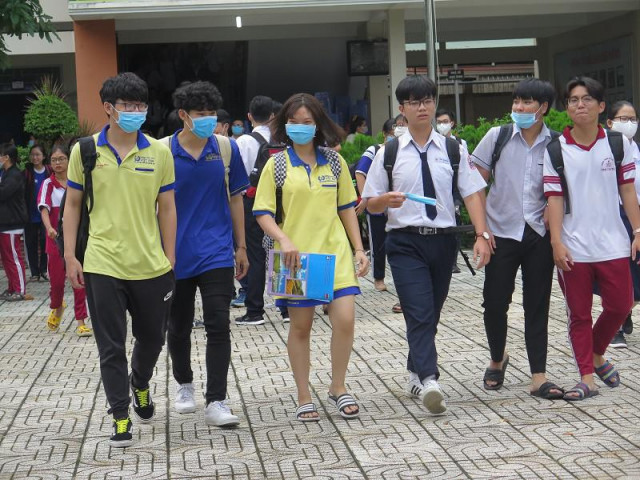 Giáo dục - du học - Điểm sàn ĐH Sư phạm kỹ thuật TP.HCM cao nhất 26 điểm