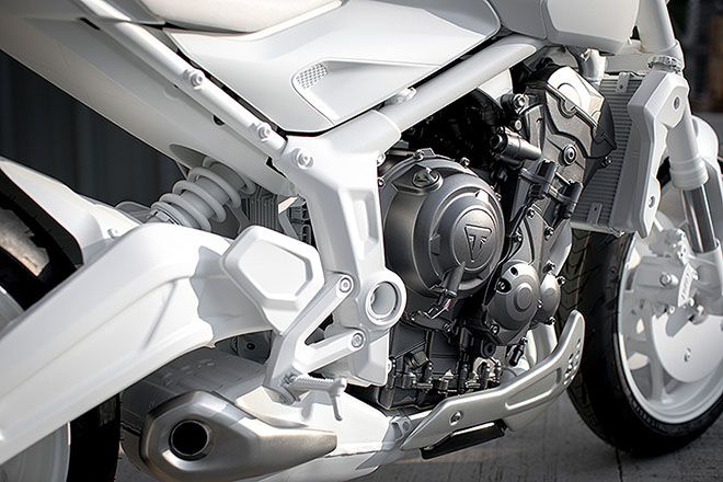 &#34;Tân binh&#34; Triumph Trident 675cc sẽ có giá rẻ dưới 185 triệu - 4
